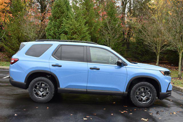 new 2025 Honda Pilot car, priced at $51,685