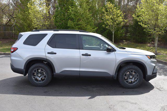 new 2025 Honda Pilot car, priced at $51,230