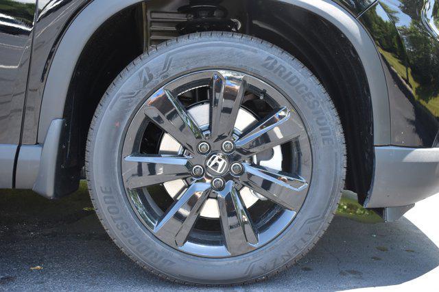 new 2025 Honda Pilot car, priced at $55,930