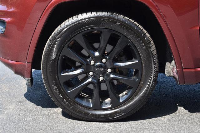 used 2017 Jeep Grand Cherokee car, priced at $16,560
