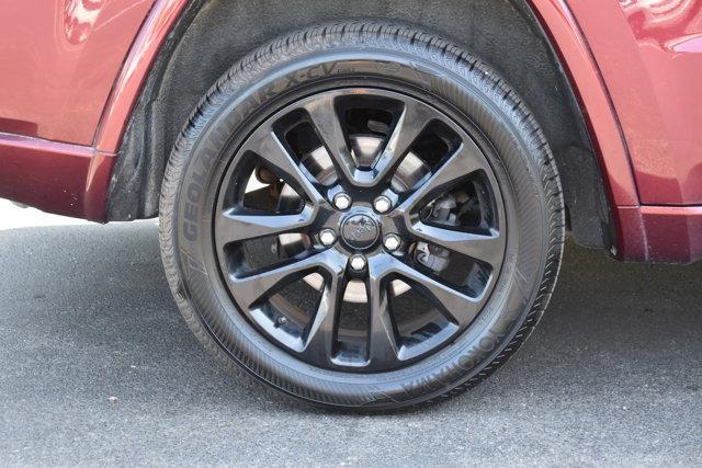 used 2017 Jeep Grand Cherokee car, priced at $16,560