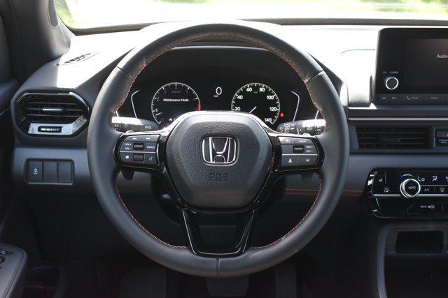 new 2025 Honda Pilot car, priced at $44,180