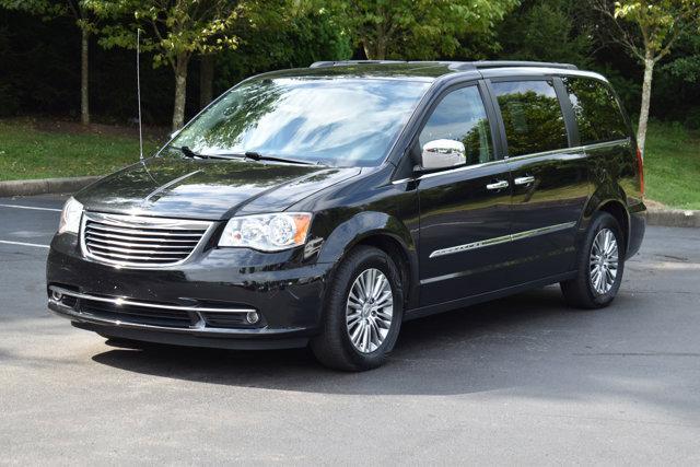 used 2014 Chrysler Town & Country car, priced at $9,527