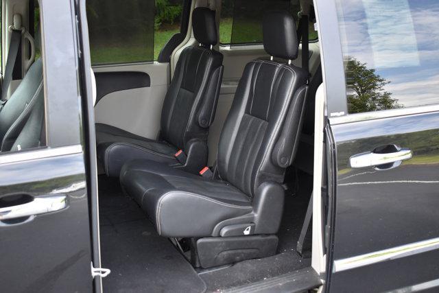used 2014 Chrysler Town & Country car, priced at $9,527