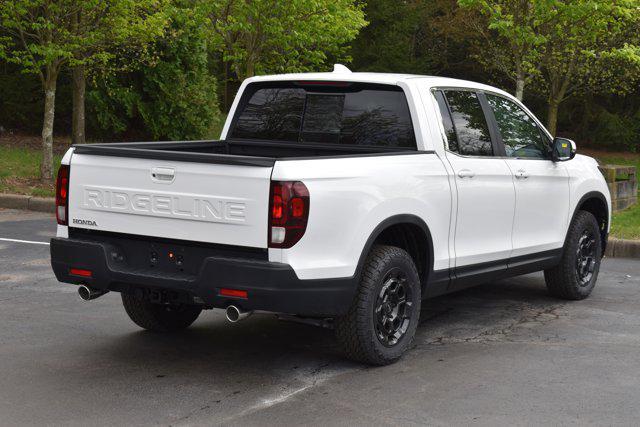 new 2025 Honda Ridgeline car, priced at $43,756