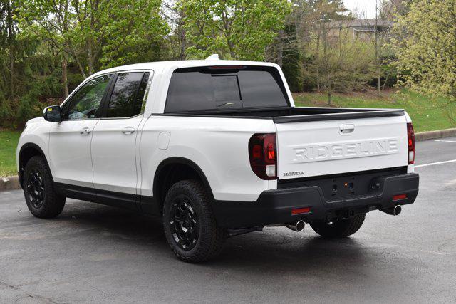 new 2025 Honda Ridgeline car, priced at $43,756