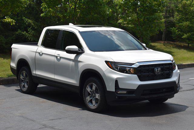 new 2025 Honda Ridgeline car, priced at $42,293