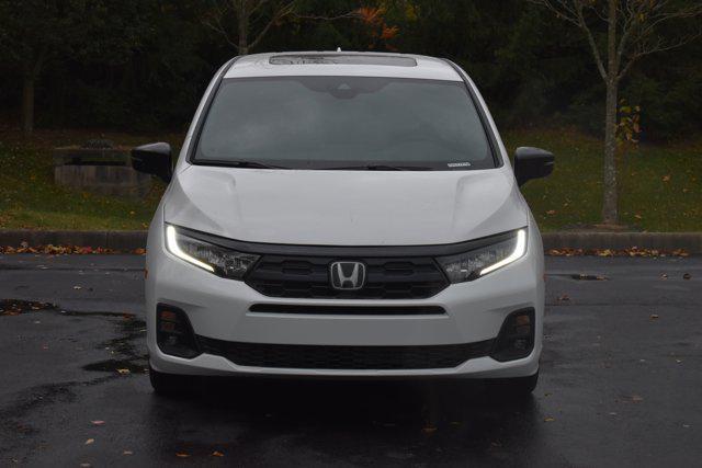 new 2025 Honda Odyssey car, priced at $45,175