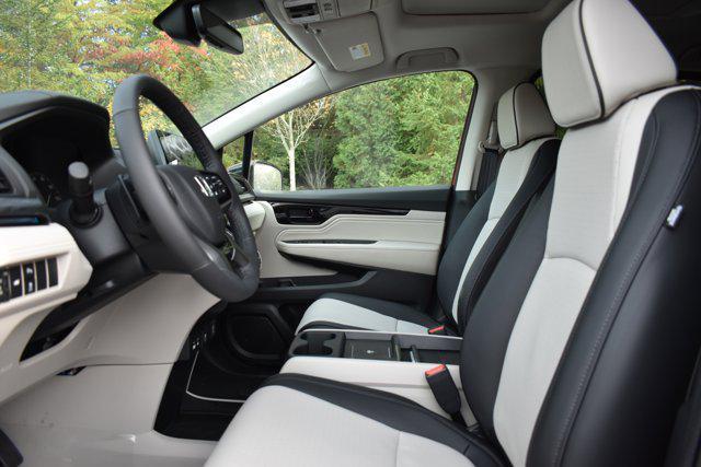 new 2025 Honda Odyssey car, priced at $52,530
