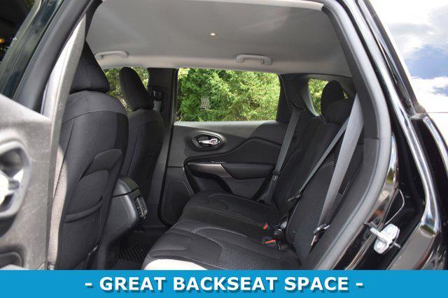 used 2019 Jeep Cherokee car, priced at $18,618