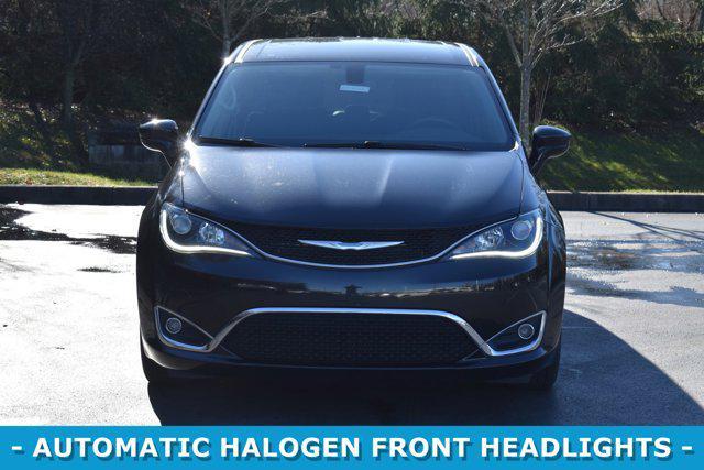 used 2020 Chrysler Pacifica Hybrid car, priced at $22,804