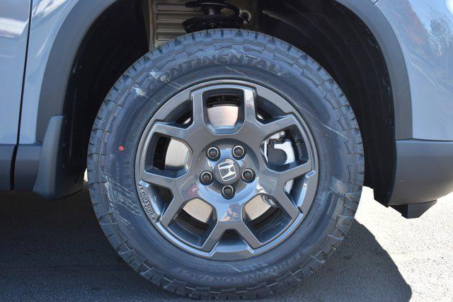 new 2025 Honda Pilot car, priced at $51,205