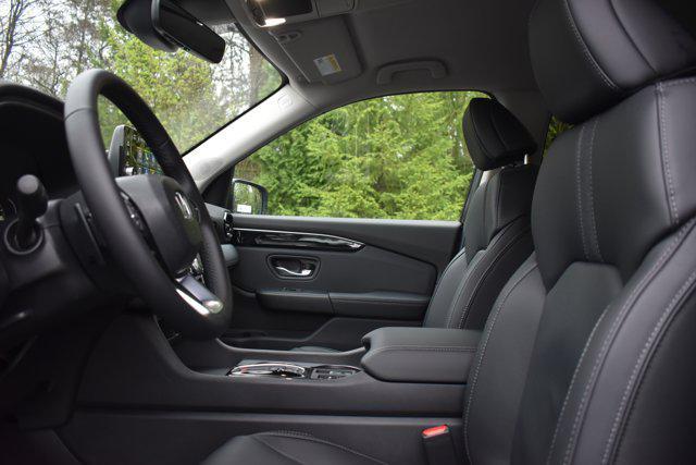 new 2025 Honda Pilot car, priced at $47,250