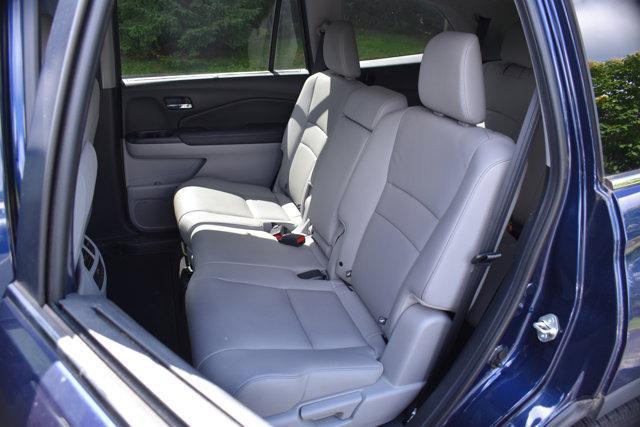 used 2021 Honda Pilot car, priced at $30,209