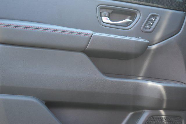 new 2025 Honda Pilot car, priced at $56,230