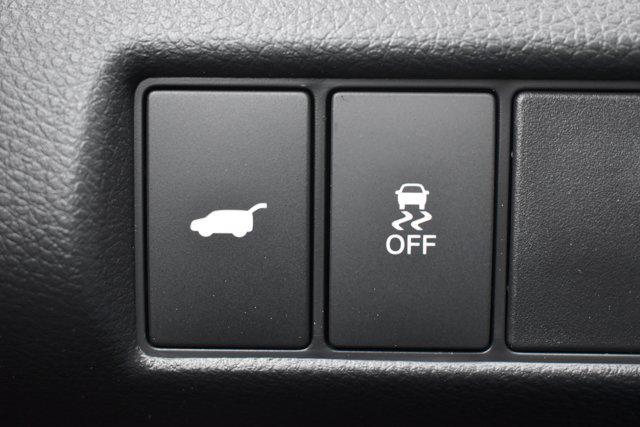 new 2025 Honda Pilot car, priced at $50,395