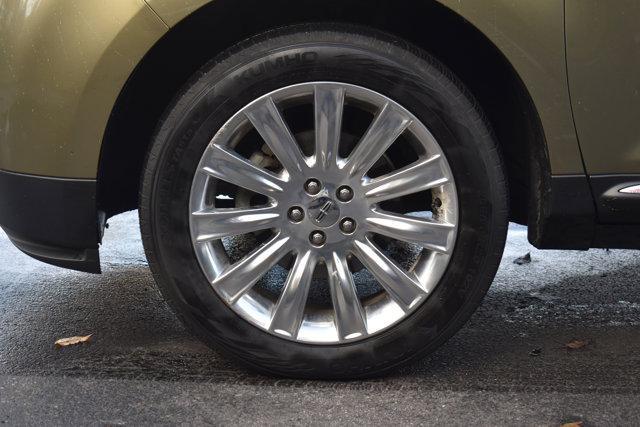 used 2013 Lincoln MKX car, priced at $12,052