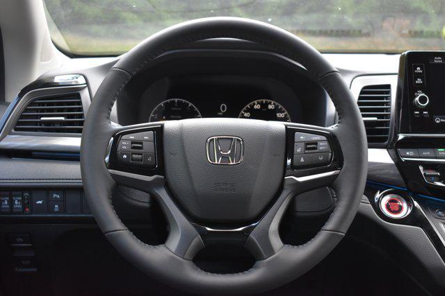 new 2025 Honda Odyssey car, priced at $52,530