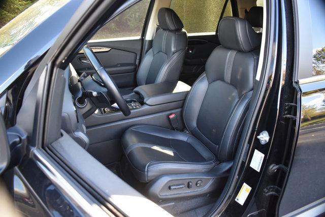 used 2023 Honda Pilot car, priced at $38,947