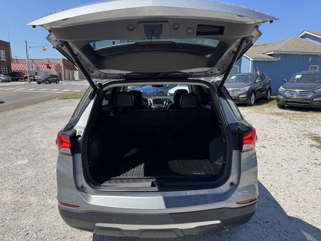 used 2024 Chevrolet Equinox car, priced at $21,900