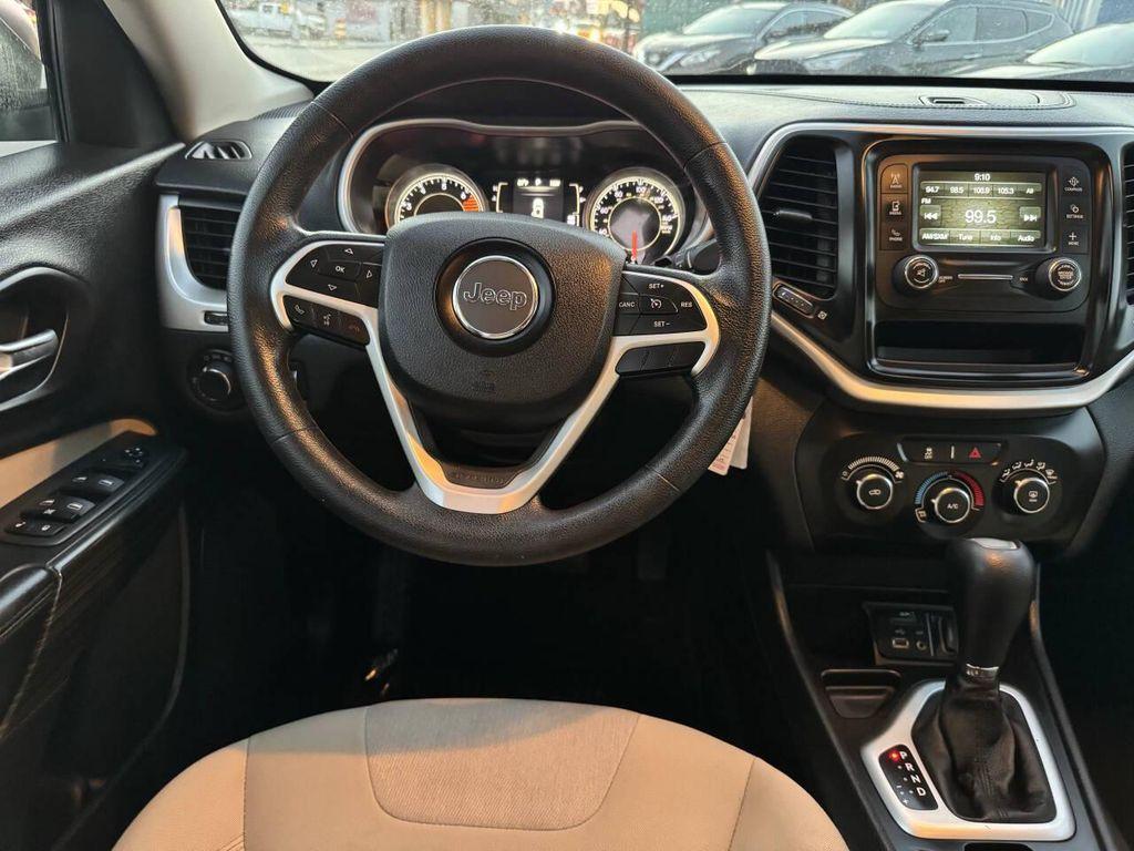used 2016 Jeep Cherokee car, priced at $5,800