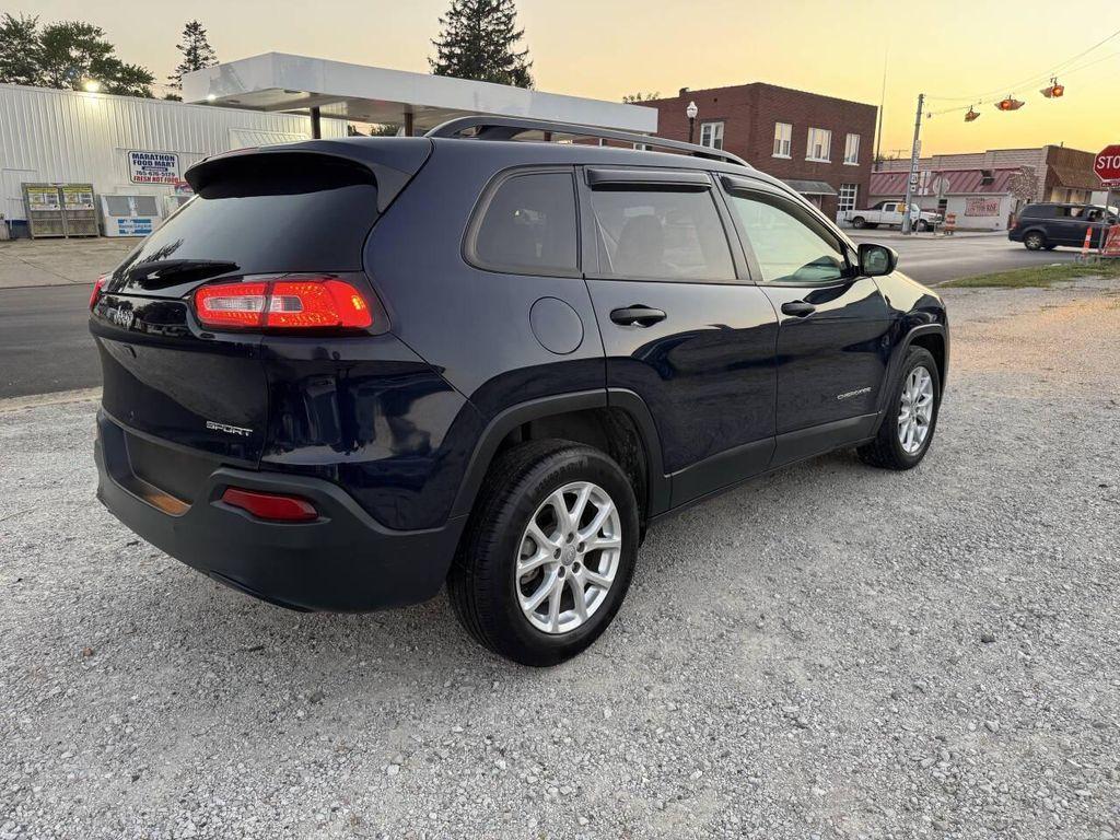 used 2016 Jeep Cherokee car, priced at $5,800