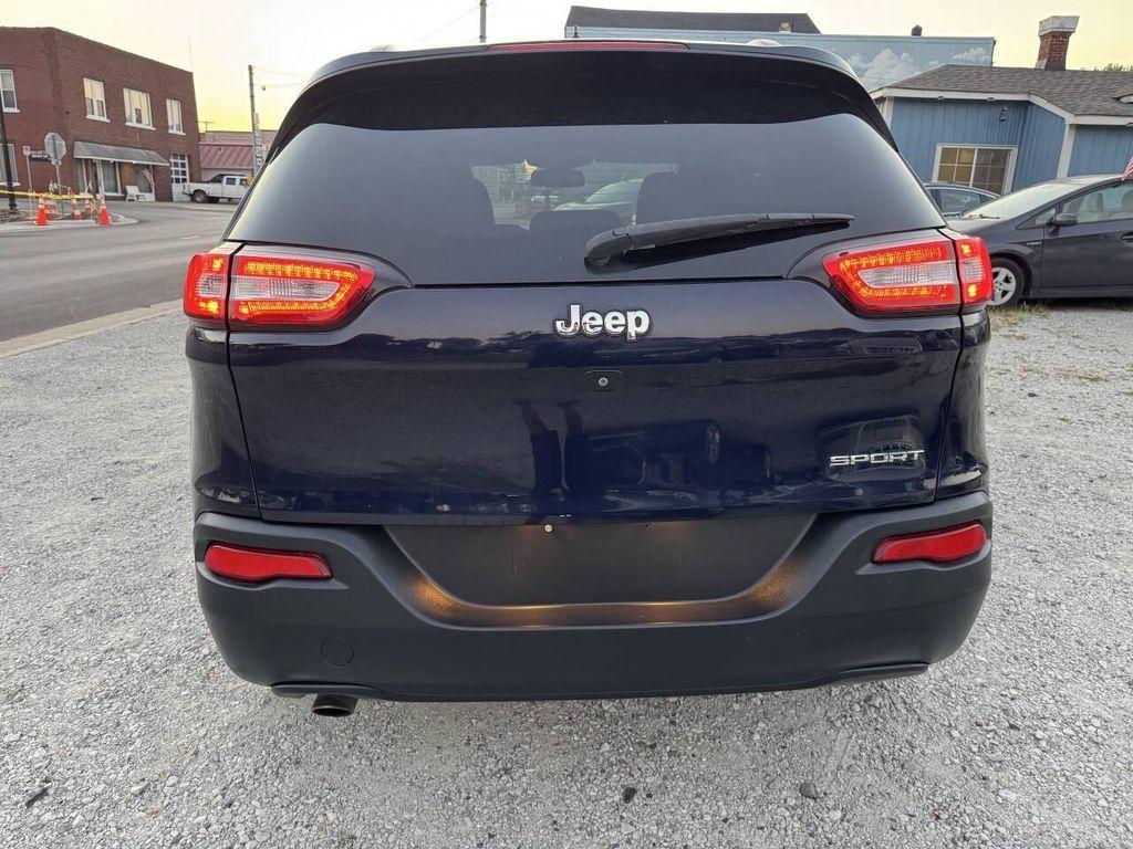 used 2016 Jeep Cherokee car, priced at $5,800
