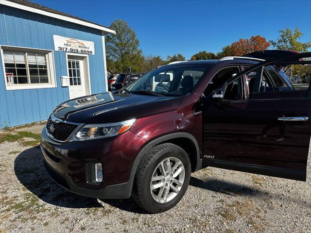 used 2014 Kia Sorento car, priced at $5,800