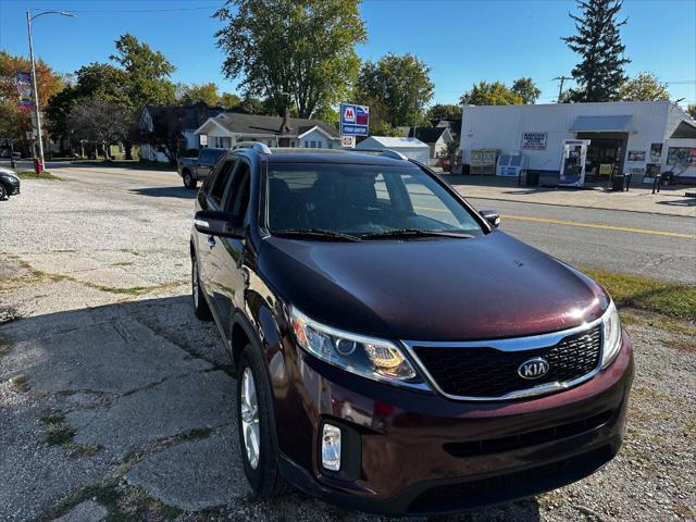 used 2014 Kia Sorento car, priced at $5,800