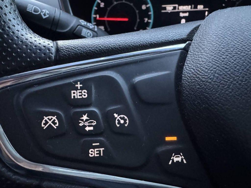 used 2020 Chevrolet Equinox car, priced at $9,800