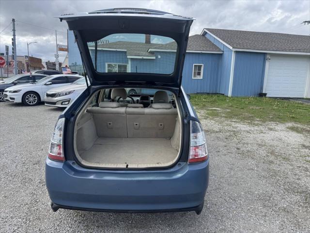 used 2004 Toyota Prius car, priced at $4,600