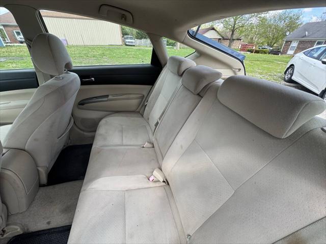 used 2004 Toyota Prius car, priced at $4,600