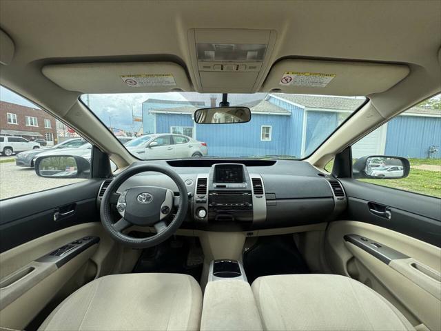 used 2004 Toyota Prius car, priced at $4,600