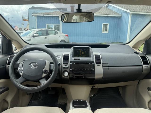 used 2004 Toyota Prius car, priced at $4,600