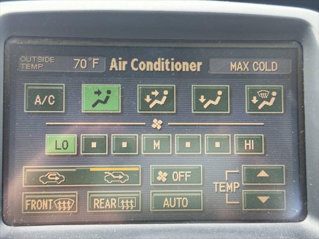 used 2004 Toyota Prius car, priced at $4,600