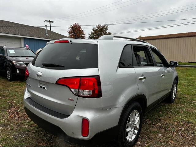 used 2014 Kia Sorento car, priced at $6,900