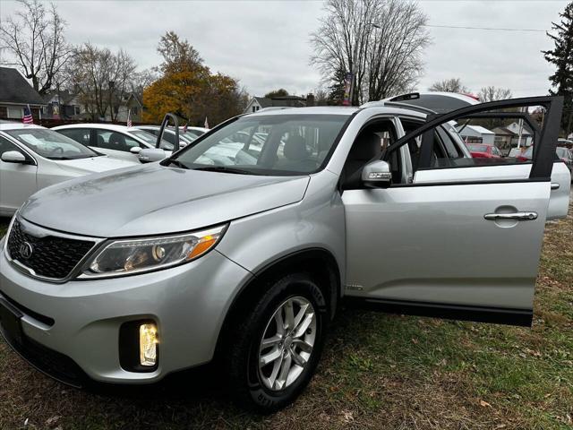 used 2014 Kia Sorento car, priced at $6,900