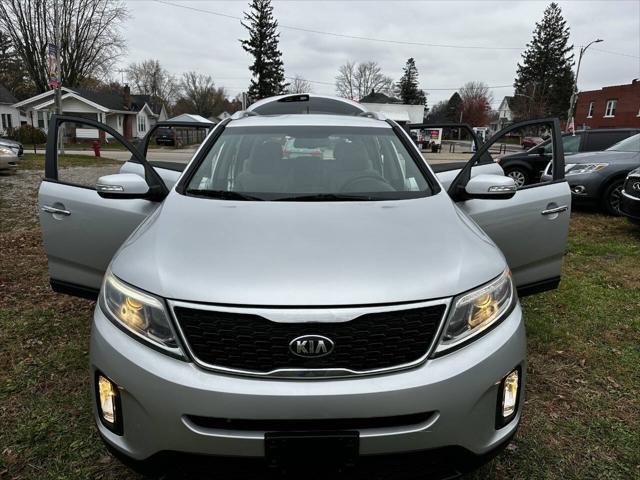 used 2014 Kia Sorento car, priced at $6,900