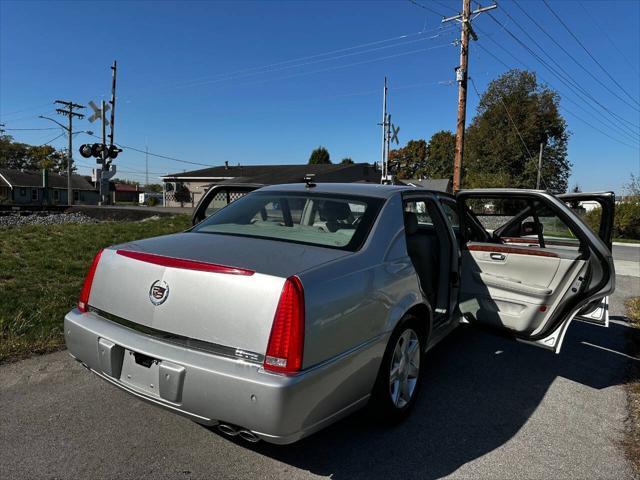 used 2006 Cadillac DTS car, priced at $6,200