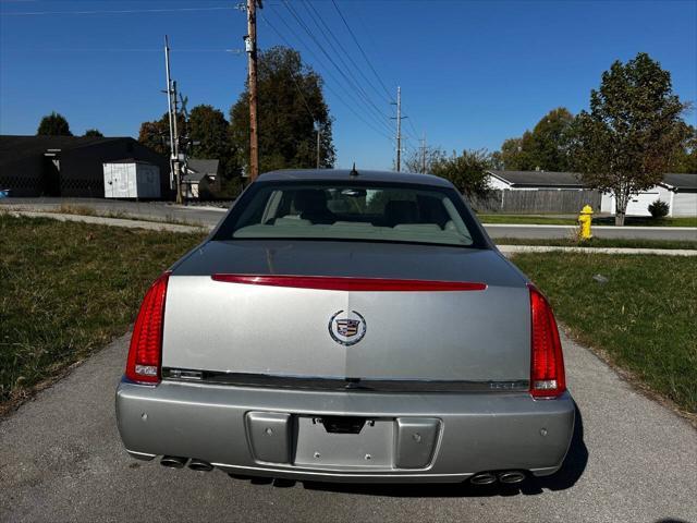 used 2006 Cadillac DTS car, priced at $6,200