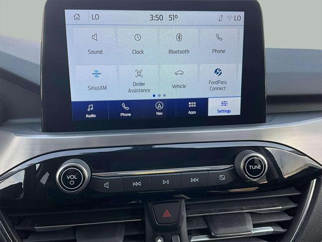 used 2022 Ford Escape car, priced at $25,650