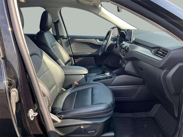 used 2022 Ford Escape car, priced at $25,650