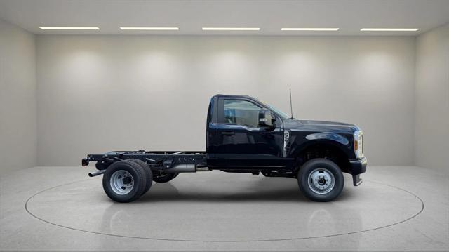 new 2024 Ford F-350 car, priced at $56,445