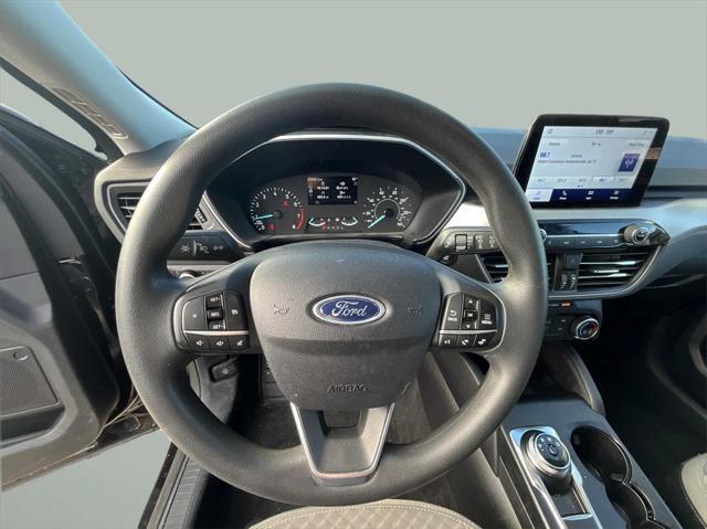 used 2022 Ford Escape car, priced at $22,799