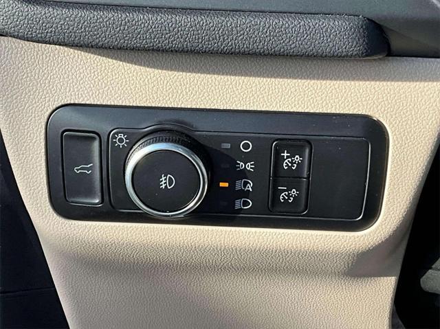 used 2022 Ford Escape car, priced at $27,319