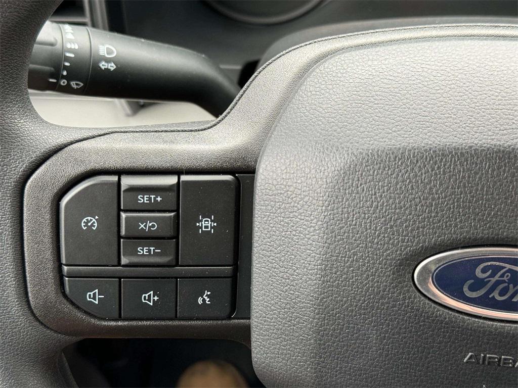 new 2024 Ford F-350 car, priced at $71,900
