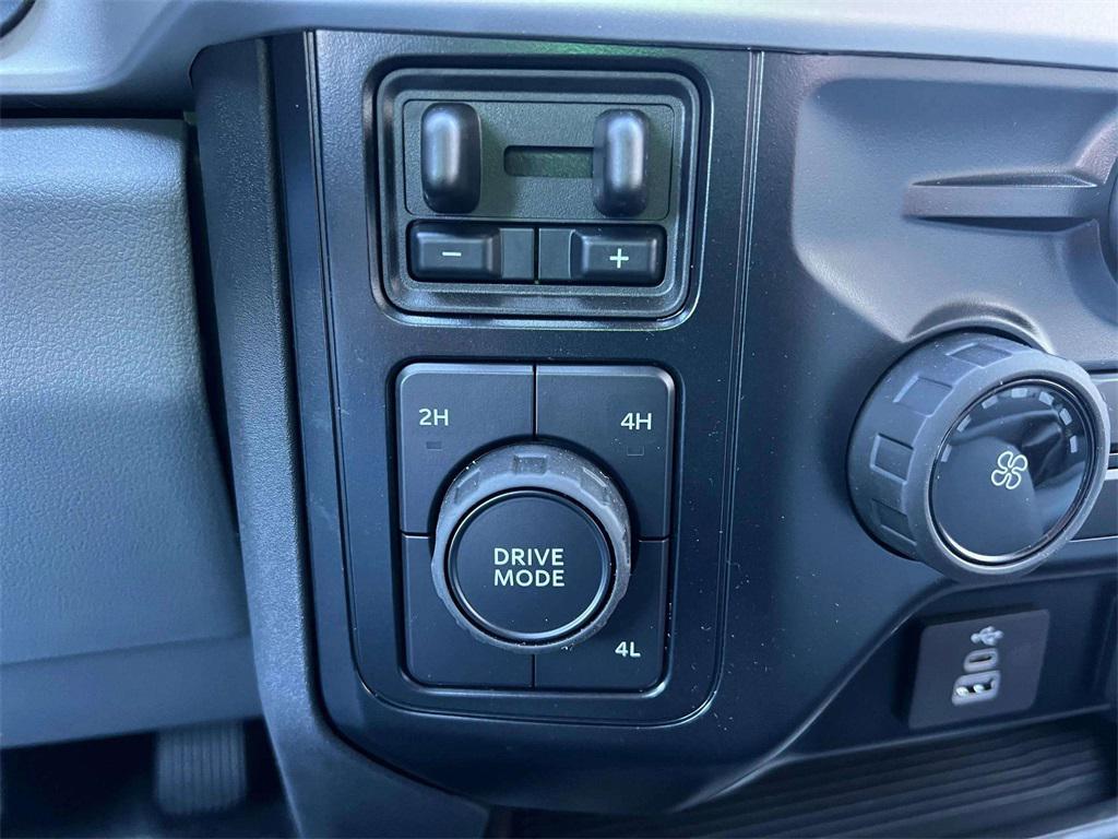 new 2024 Ford F-350 car, priced at $73,250