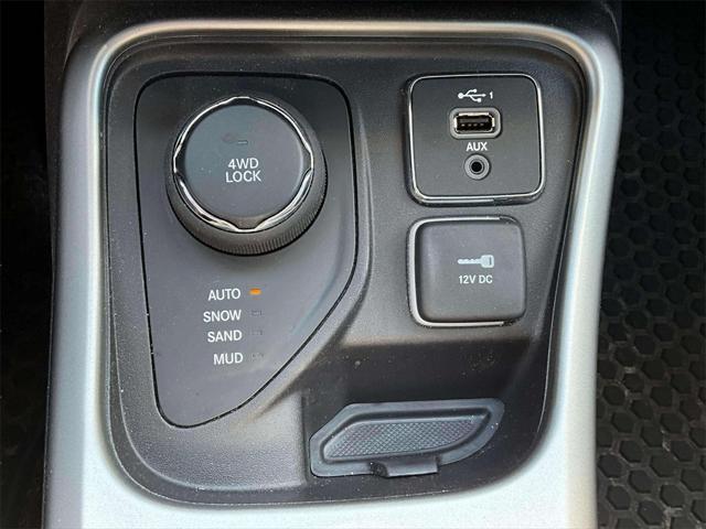 used 2020 Jeep Compass car, priced at $19,999