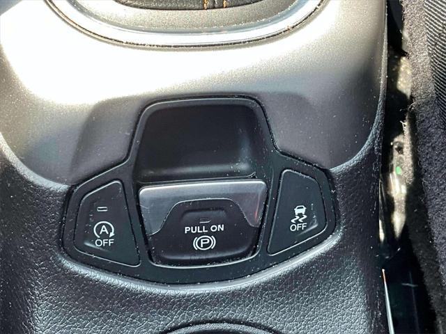 used 2020 Jeep Compass car, priced at $19,999