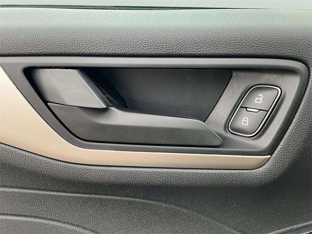 used 2022 Ford Escape car, priced at $20,800